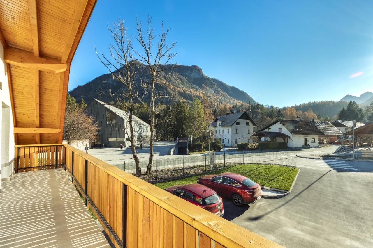 Chic Apartments With Finnish Sauna And Jacuzzi ครานสกา โกรา ภายนอก รูปภาพ