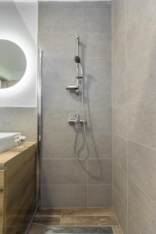 Chic Apartments With Finnish Sauna And Jacuzzi ครานสกา โกรา ภายนอก รูปภาพ