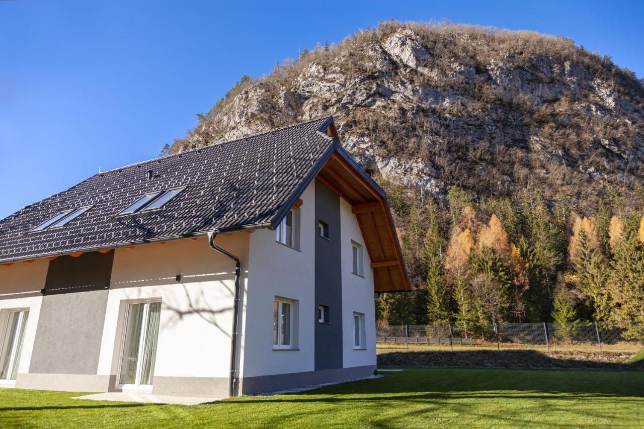 Chic Apartments With Finnish Sauna And Jacuzzi ครานสกา โกรา ภายนอก รูปภาพ