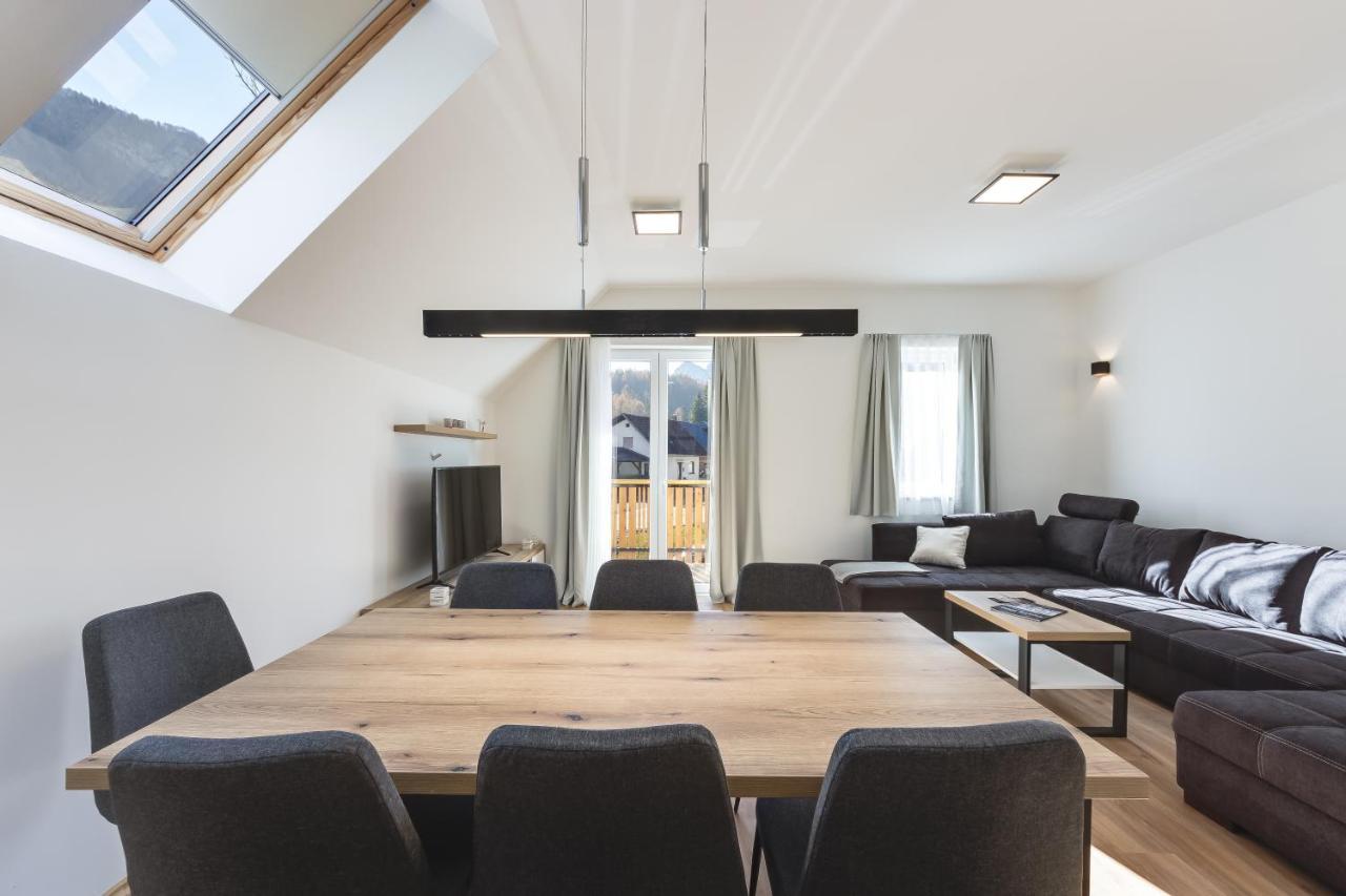 Chic Apartments With Finnish Sauna And Jacuzzi ครานสกา โกรา ภายนอก รูปภาพ